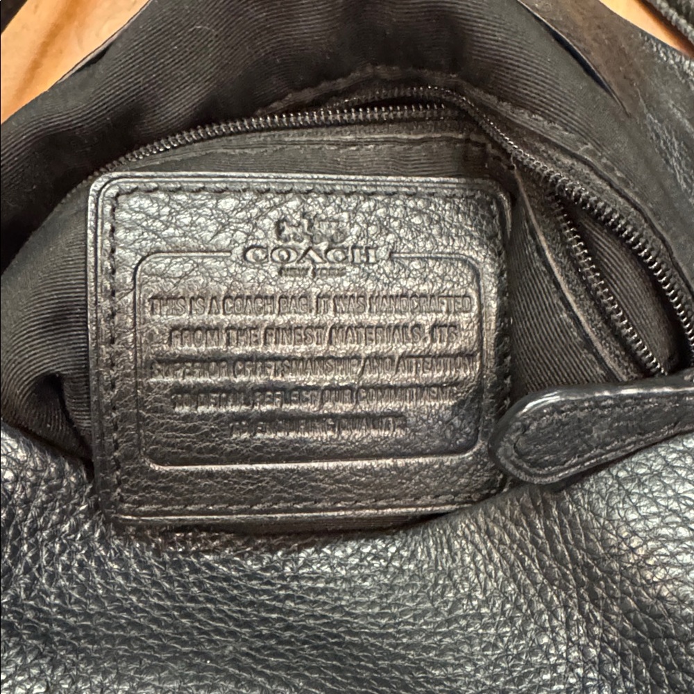Vintage Coach Large Madison Phoebe Leather Shoulder Bag - Picture 6 of 8